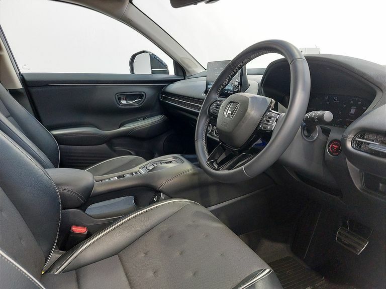 Honda Zr-V Advance White #22