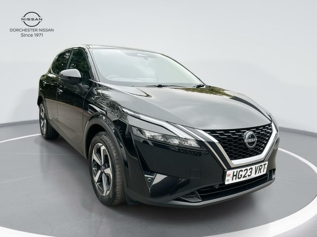 Nissan Qashqai 1.3 Dig-t Mhev N-connecta Suv Hybrid Xt Black
