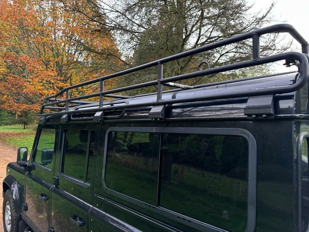 Land Rover Defender 110 Defender 110 Td Double Cab Green #36