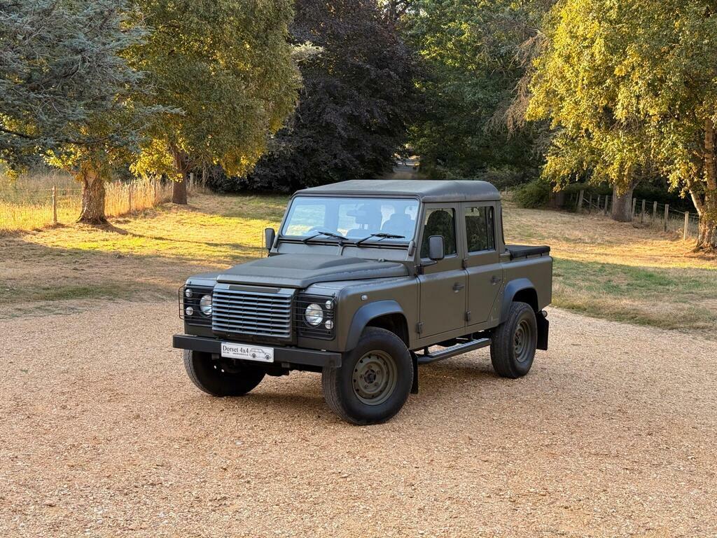 Land Rover Defender 110 County Dcb #8