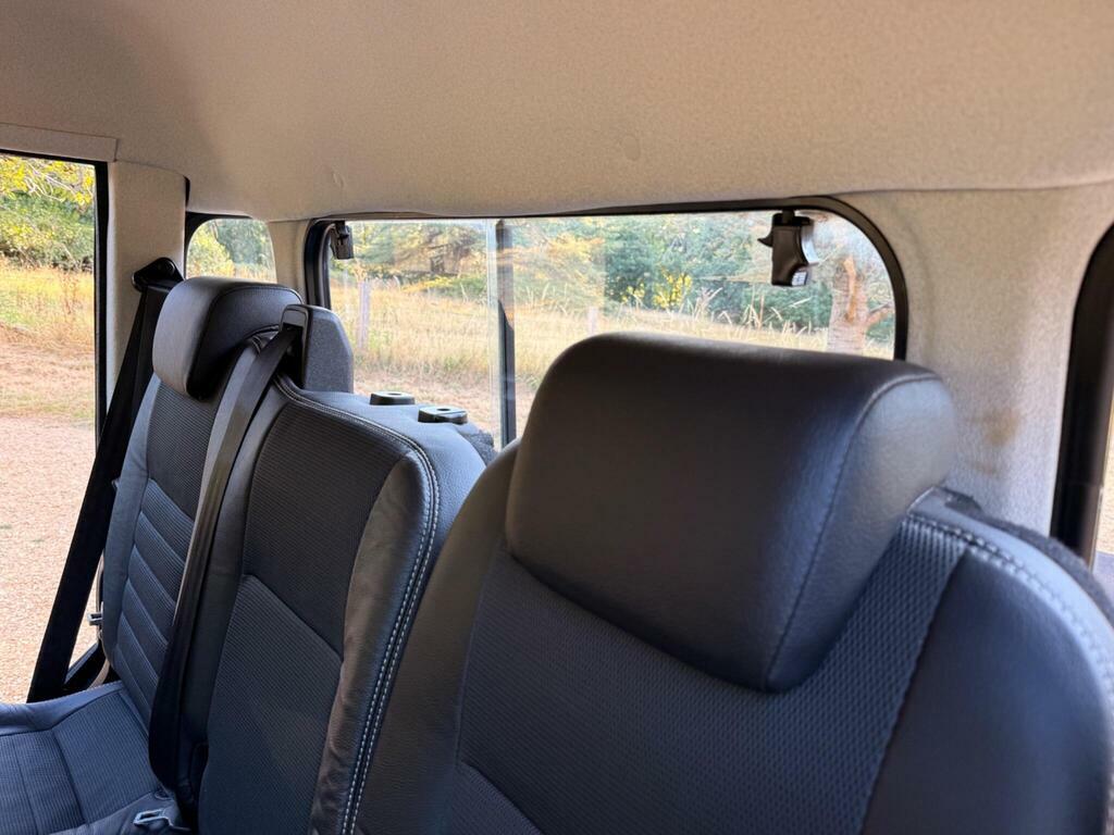 Land Rover Defender 110 County Dcb #27