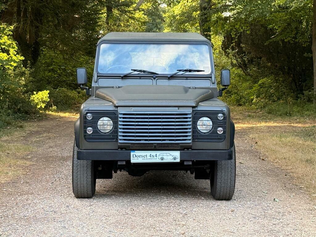 Land Rover Defender 110 County Dcb #76