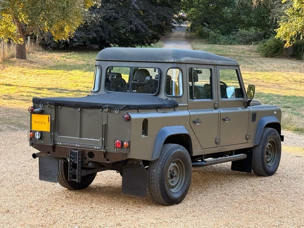 Land Rover Defender 110 County Dcb #67