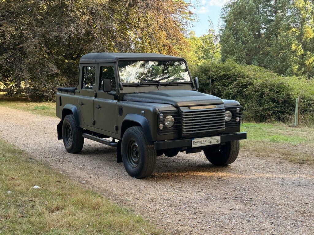 Land Rover Defender 110 County Dcb #74