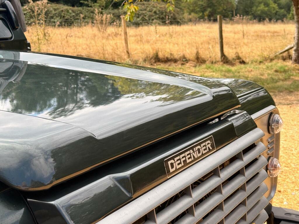 Land Rover Defender 90 Green #63