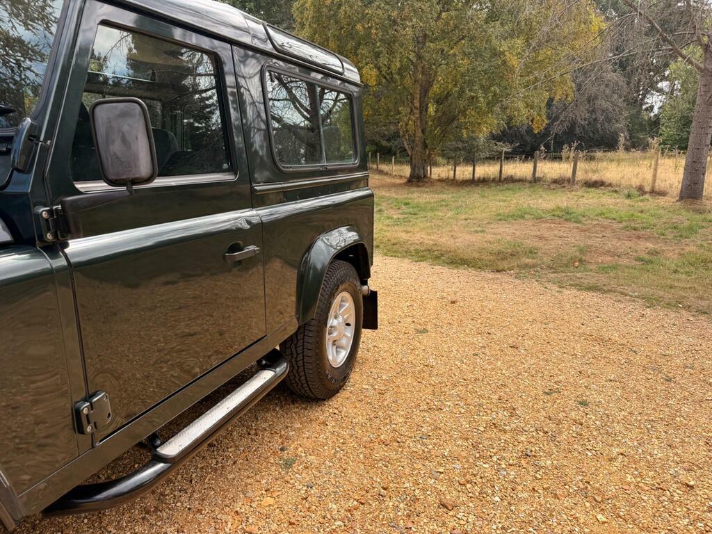 Land Rover Defender 90 Green #58