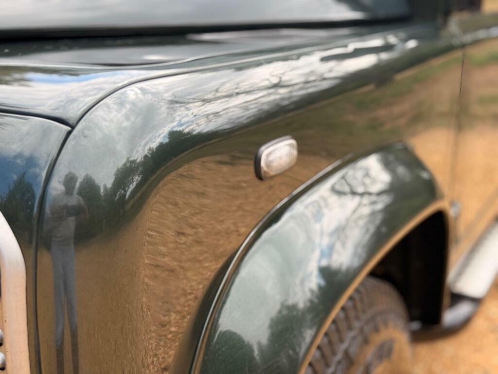 Land Rover Defender 90 Green #53