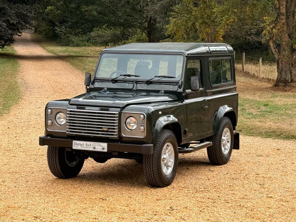 Land Rover Defender 90 Green #74