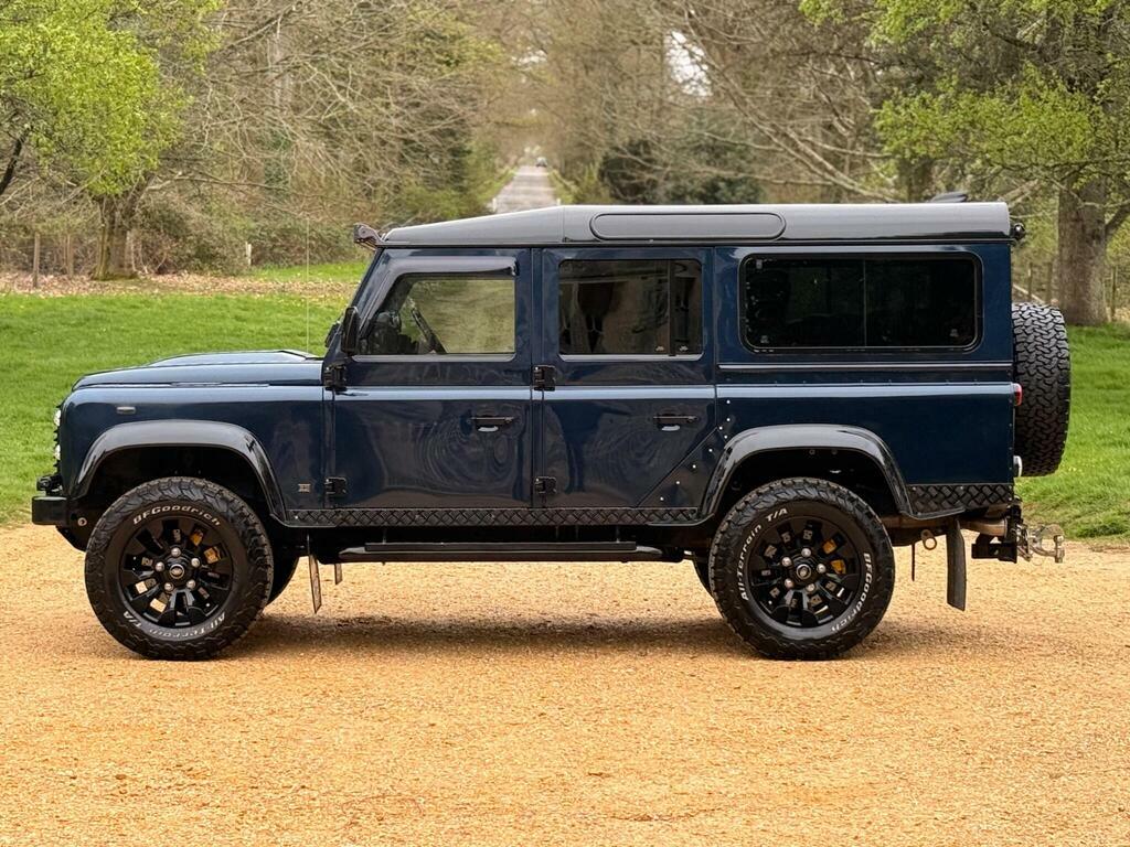 Land Rover Defender 110 Grey #87