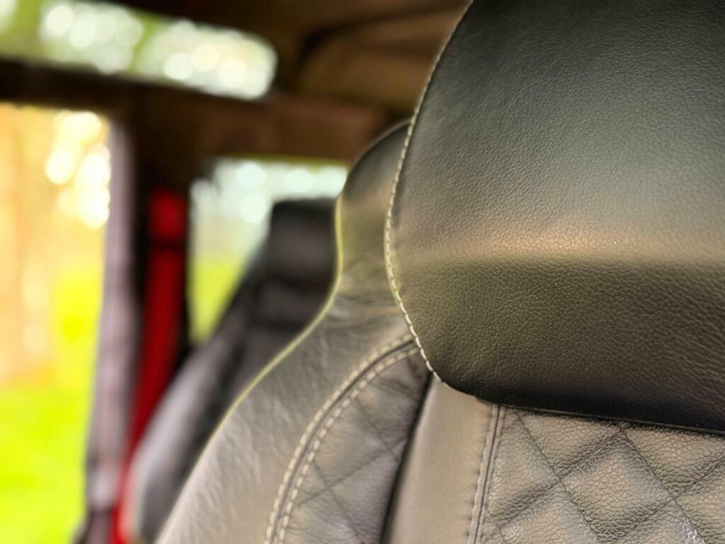 Land Rover Defender 110 Grey #23