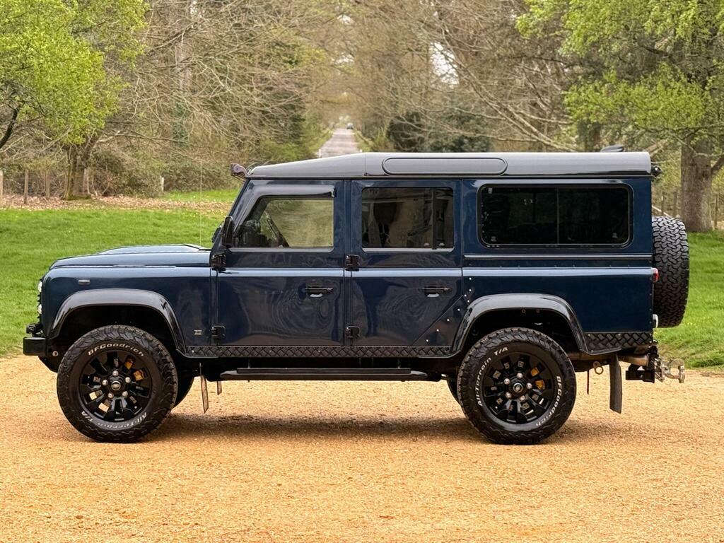 Land Rover Defender 110 Grey #88