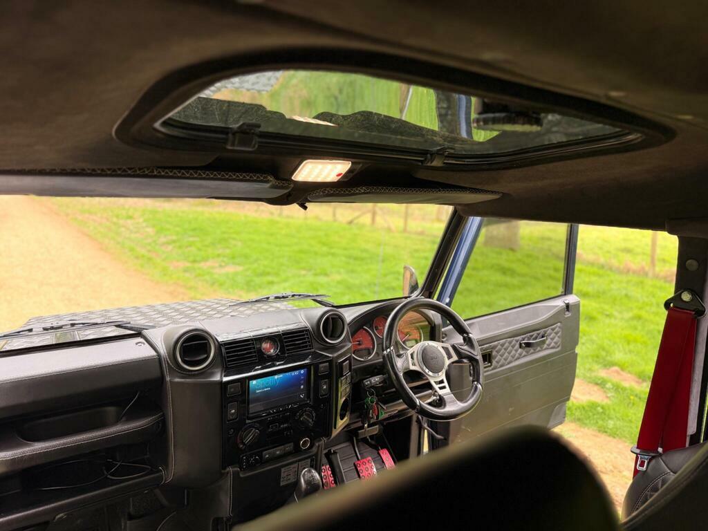Land Rover Defender 110 Grey #7