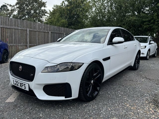 Jaguar XF 3.0 V6 S Saloon Euro 6 Ss 380 White #3