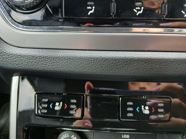 SsangYong Korando Hatchback Black #31