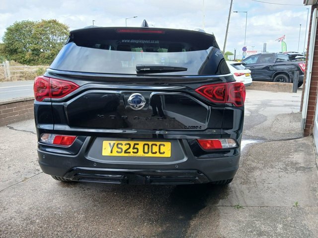 SsangYong Korando 1.5 K35 Suv Euro 6 S S 163 Ps YS25OCC Black #4