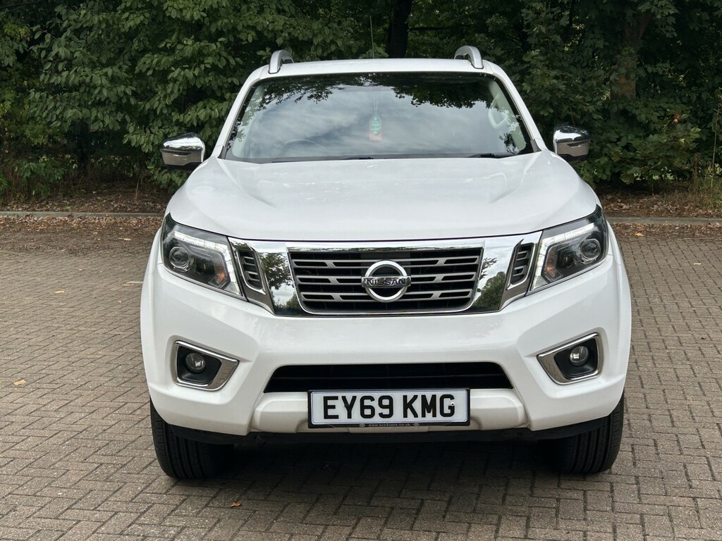 Nissan Navara 2.3 Dci Tekna White #2
