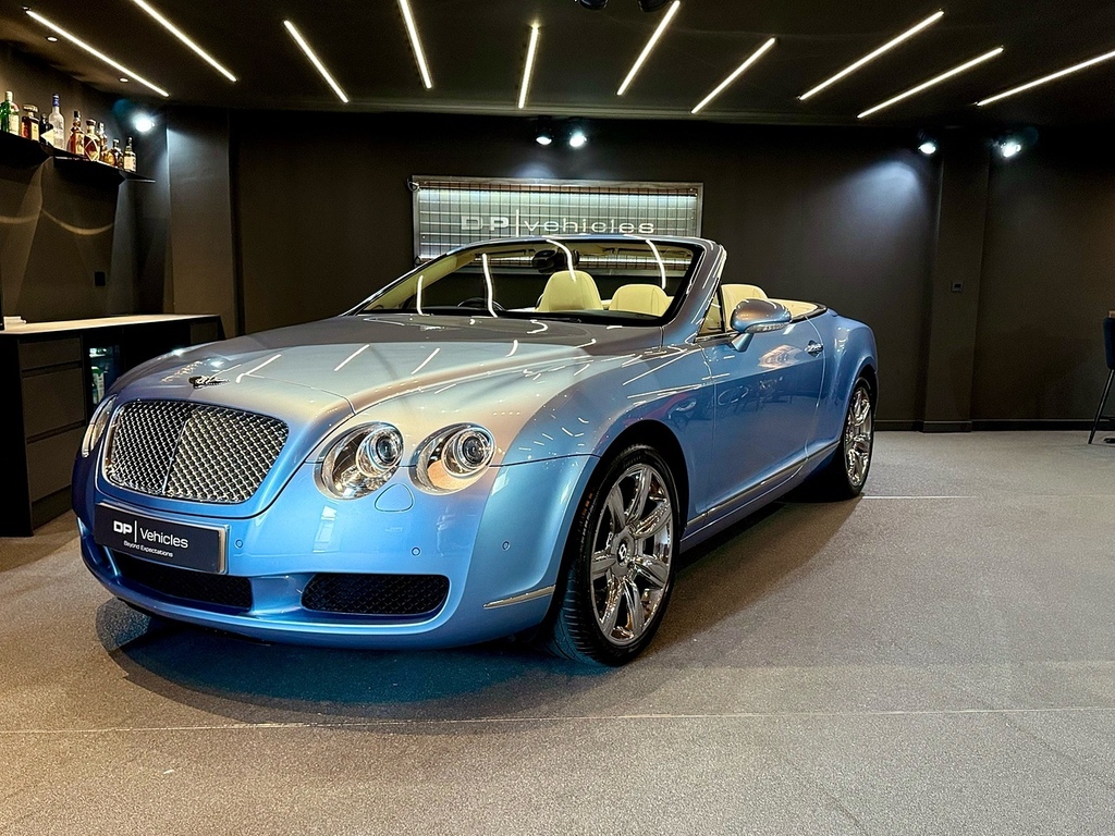 Bentley Continental Gt W12 Gtc Blue