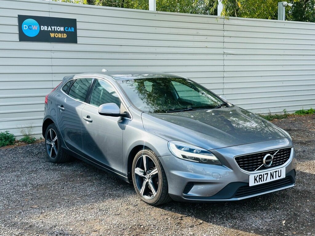Volvo V40 1.5 T3 R-design Nav Plus Euro 6 Ss Grey #3