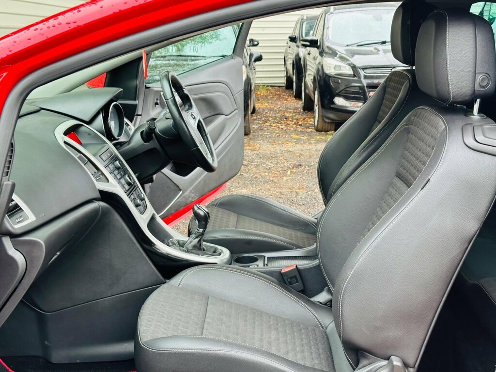 Vauxhall Astra Active Black #36