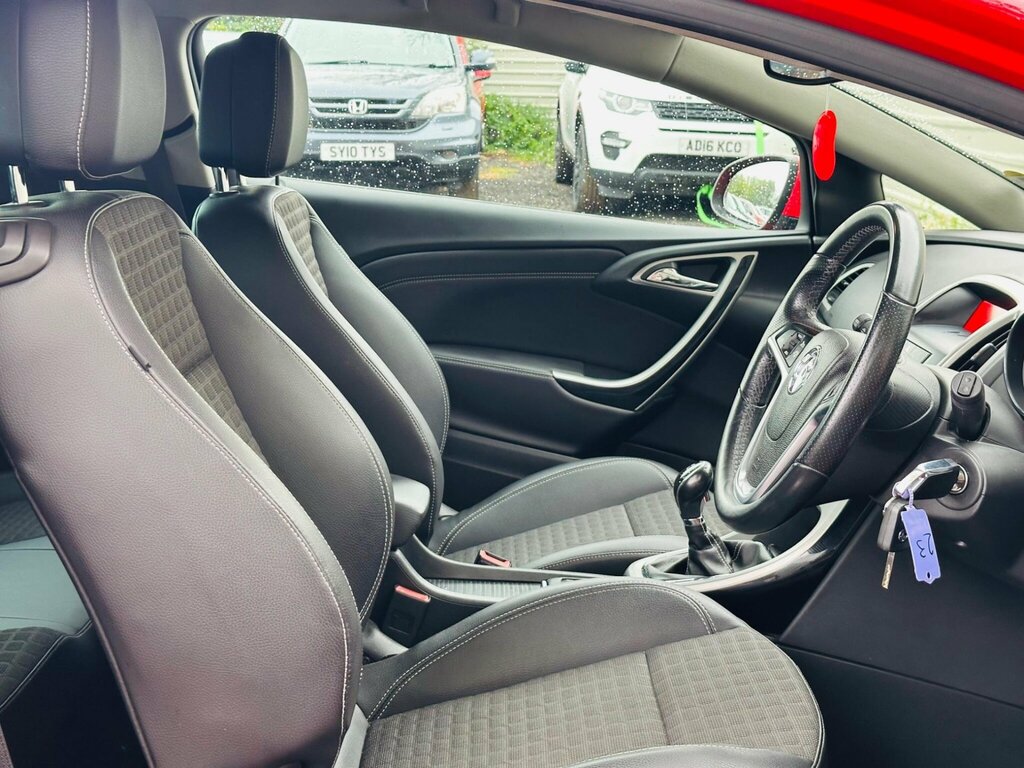 Vauxhall Astra Active Black #31