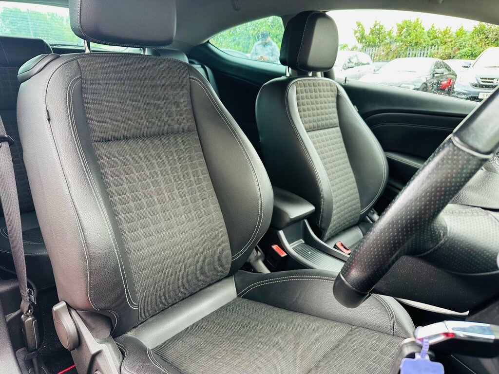 Vauxhall Astra Active Black #34