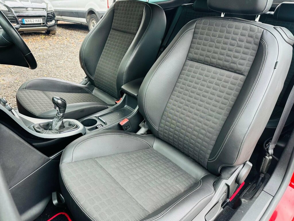 Vauxhall Astra Active Black #35