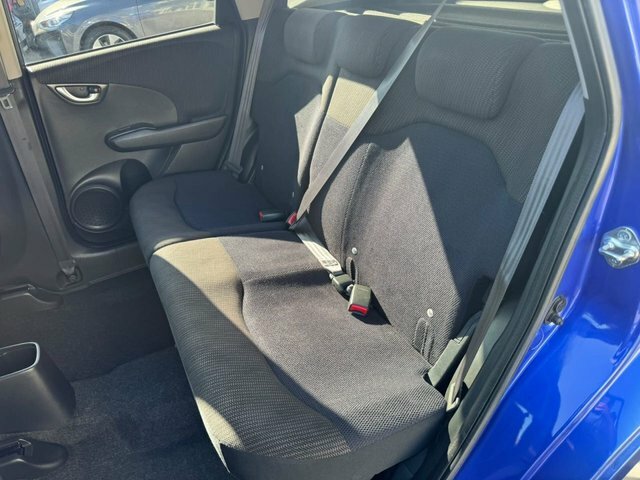 Honda Jazz Es Plus Brown #40