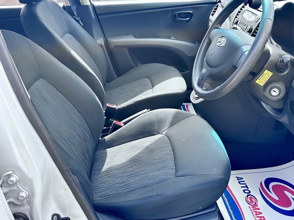 Hyundai I10 Active Automatic Silver #18