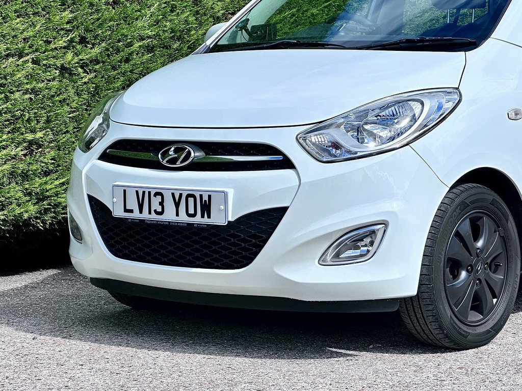 Hyundai I10 Active Automatic Silver #11
