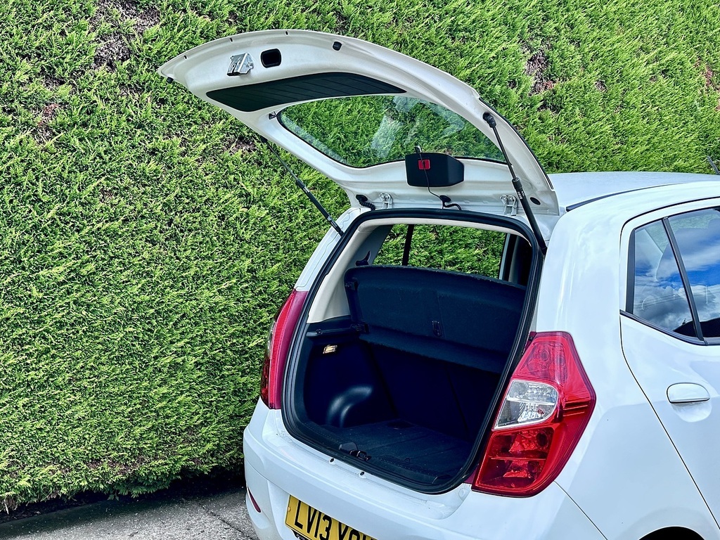 Hyundai I10 Active Automatic Silver #17