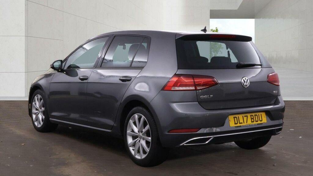 Volkswagen Golf 1.6 Tdi Bluemotion Tech Gt Euro 6 Ss DL17BDU Grey #3