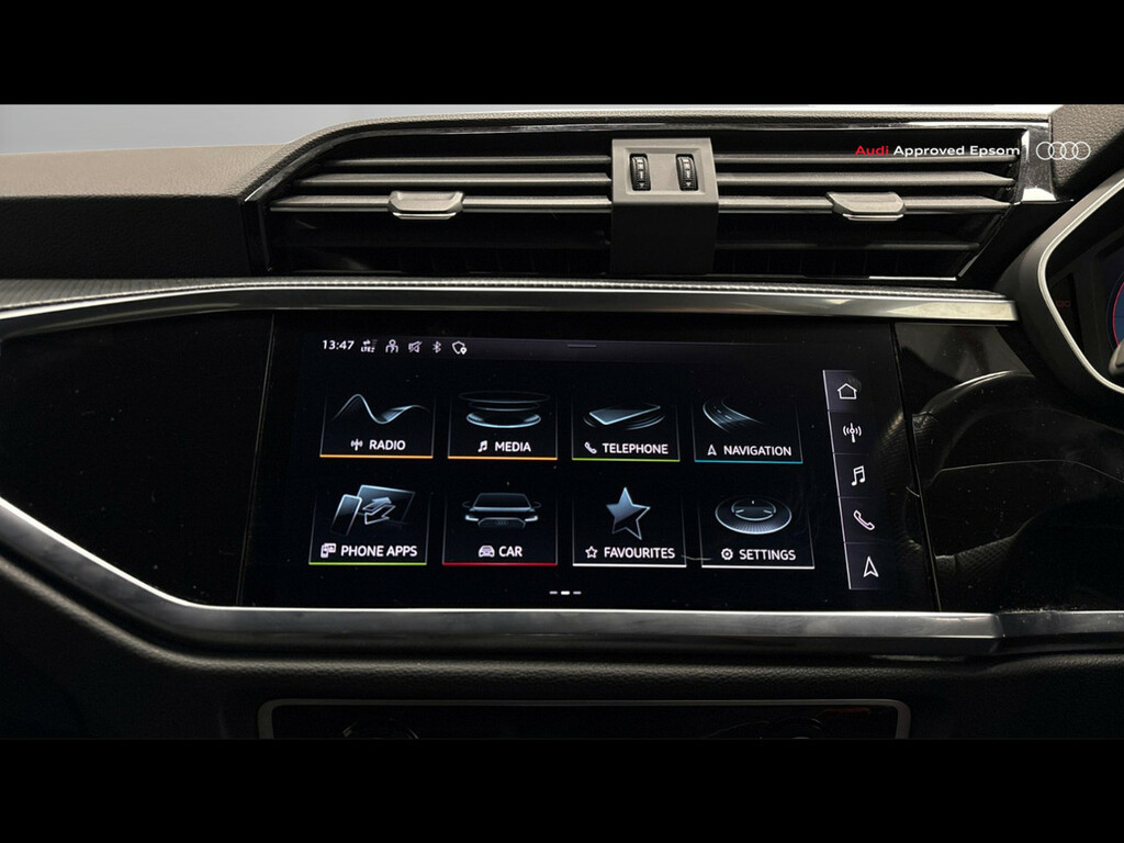 Audi Q3 Technik Black #8