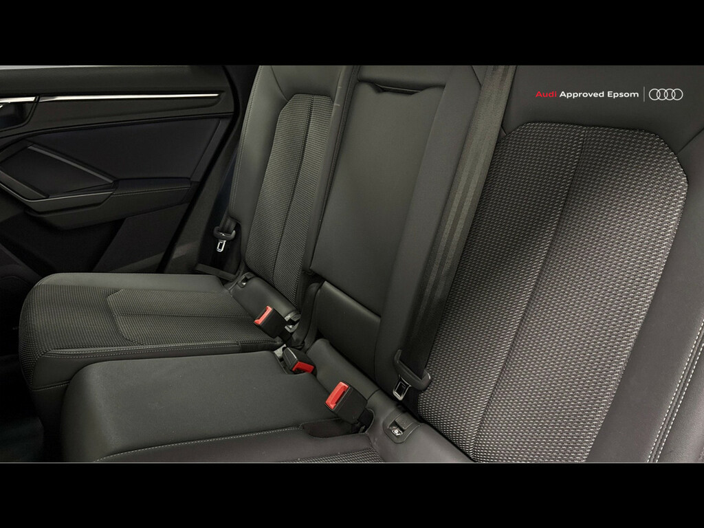 Audi Q3 Technik Black #7