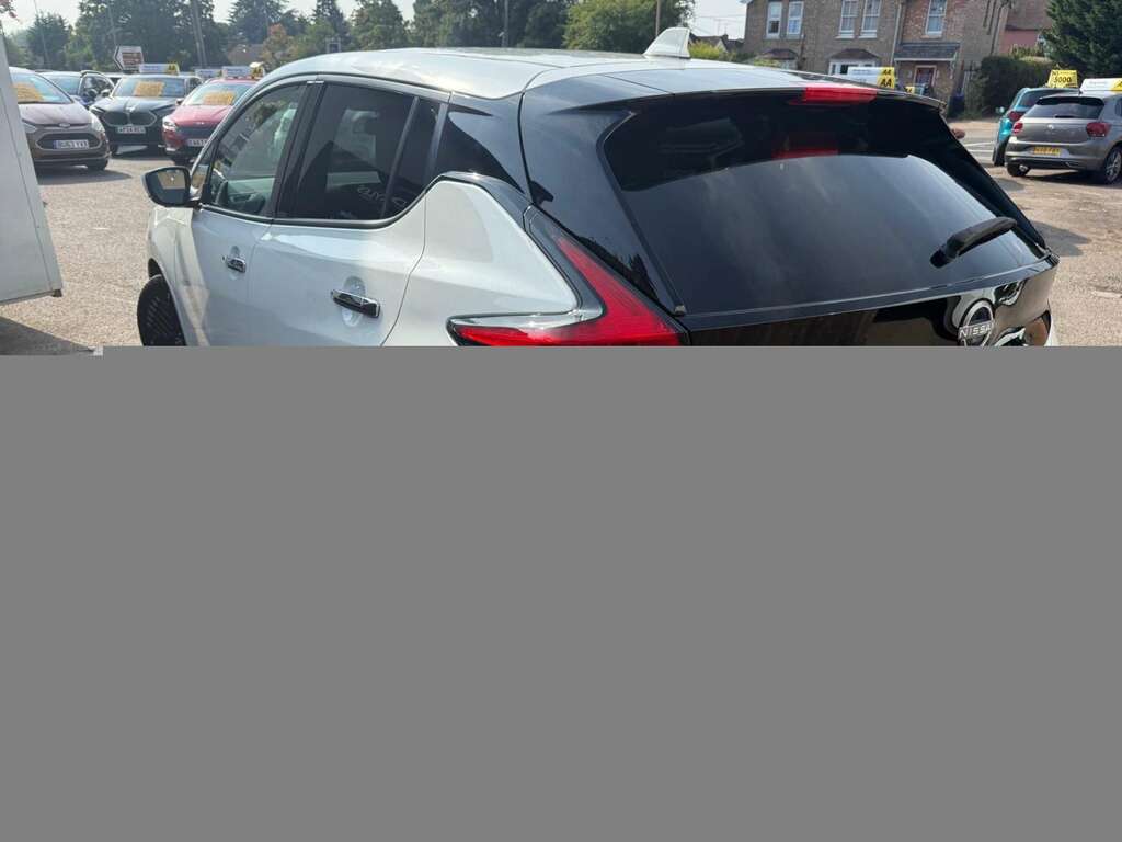 Nissan Leaf Leaf N-connecta HN23FFU White #2