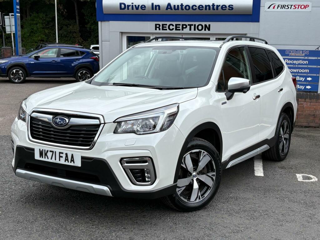 Subaru Forester Xe Premium White #2