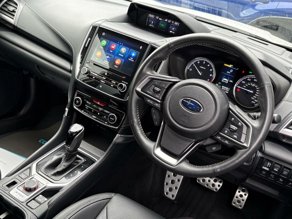Subaru Forester Xe Premium White #3