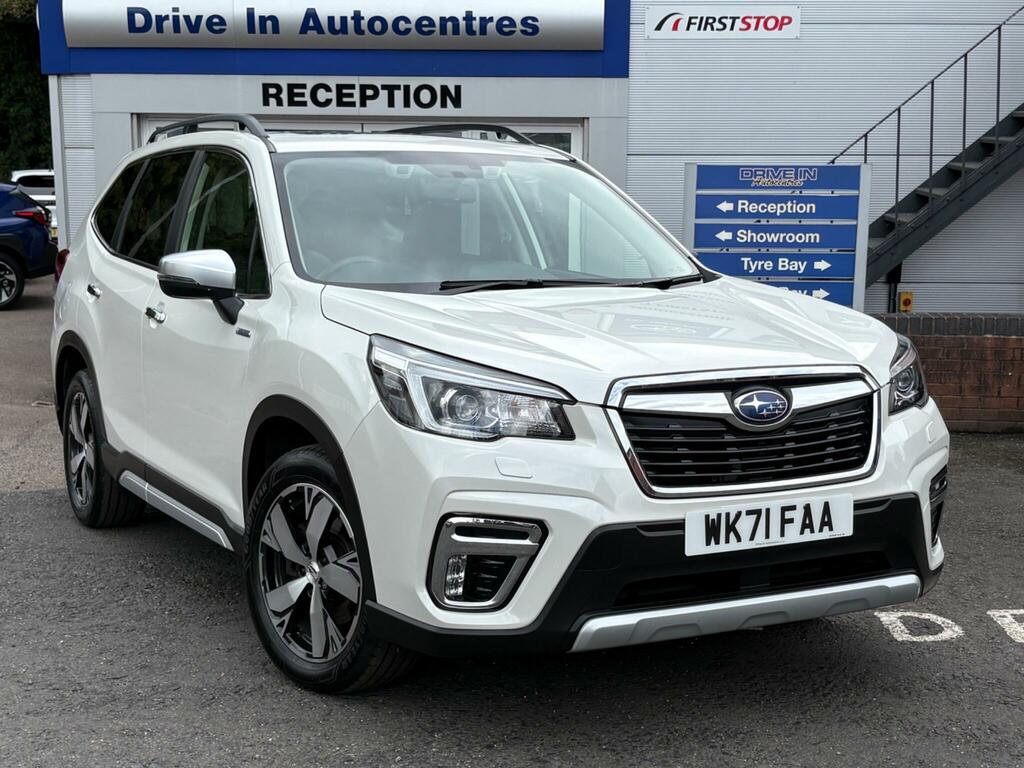 Subaru Forester Xe Premium White #4