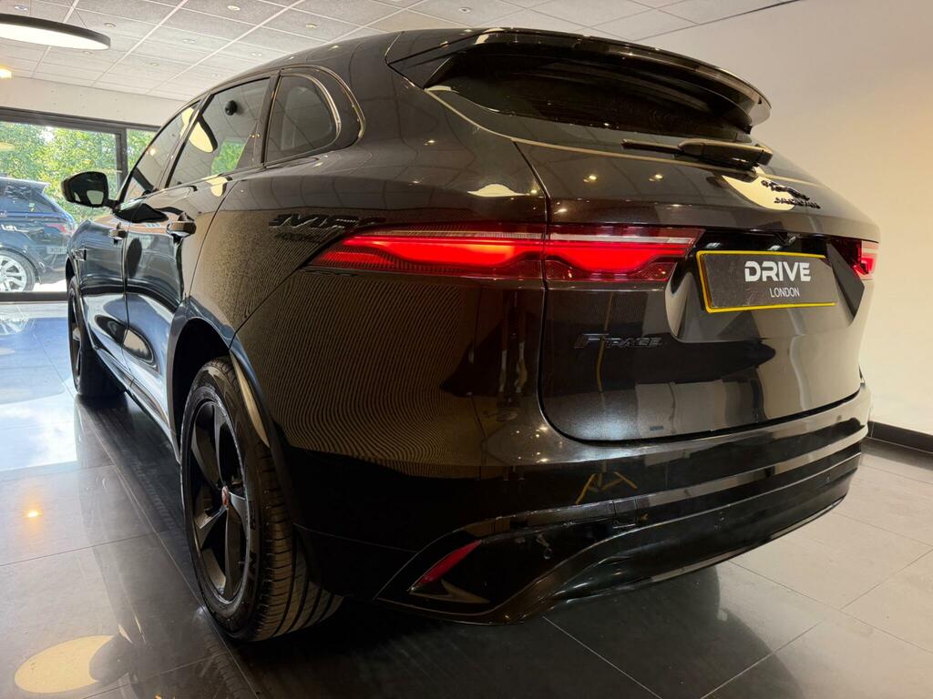 Jaguar F-Pace R-dynamic S Black #5