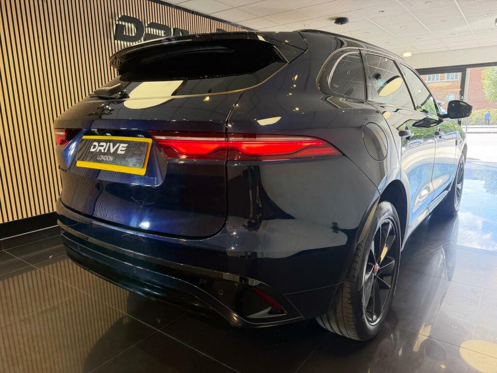 Jaguar F-Pace R-dynamic Black Blue #17