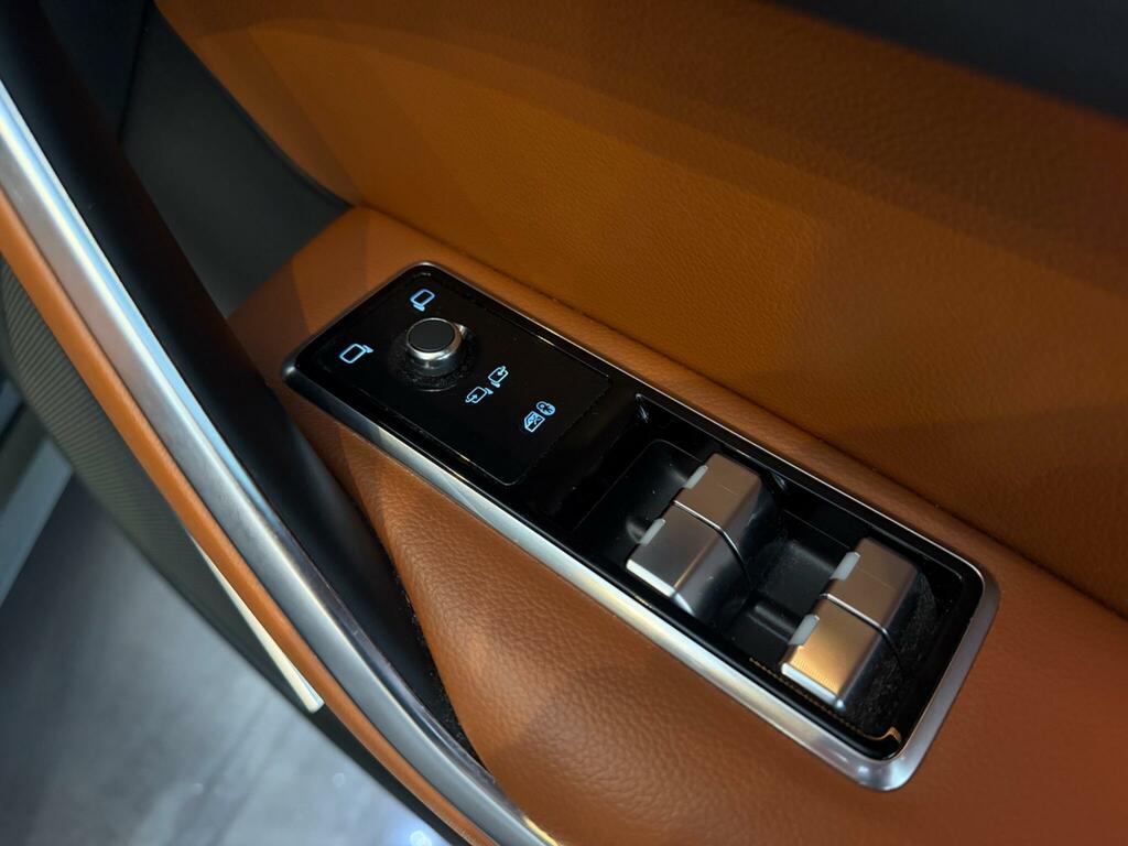 Jaguar F-Pace R-dynamic Black Blue #29