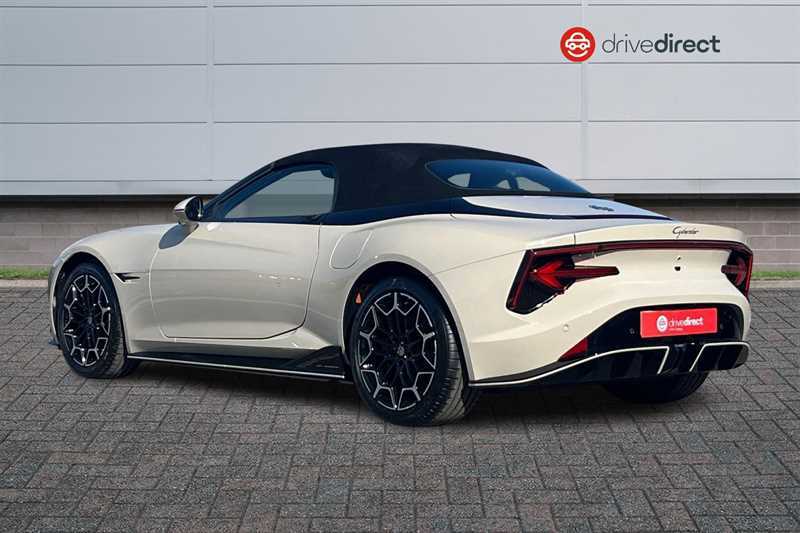 MG Cyberster 77Kwh Trophy Convertible 340 Ps White #5