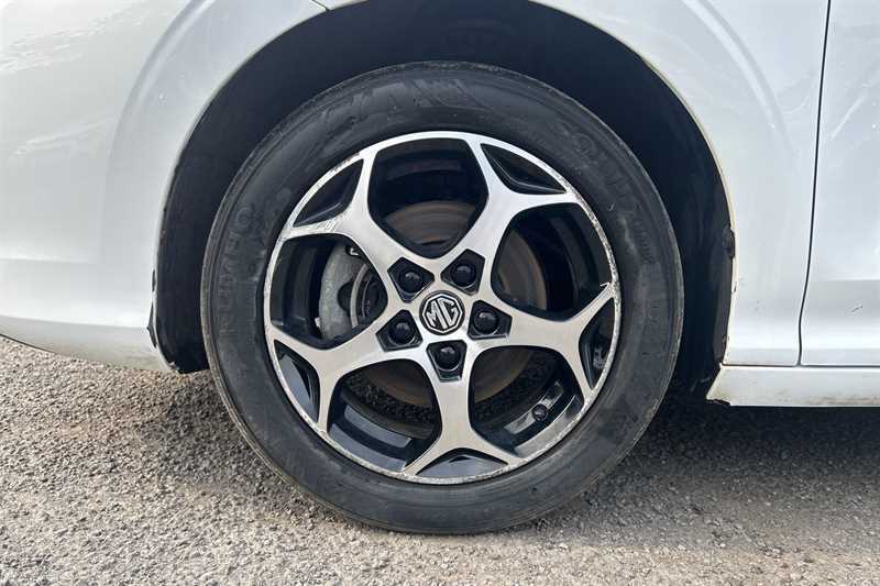 MG MG3 1.5 Hybrid Trophy Hatchback Hybrid Aut SM74UVY White #5