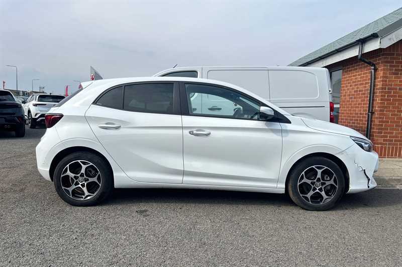 MG MG3 1.5 Hybrid Trophy Hatchback Hybrid Aut SM74UVY White #3