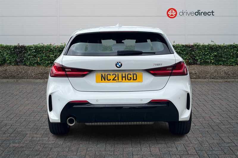 BMW 1 Series 1.5 118I M Sport Lcp Hatchback White #4