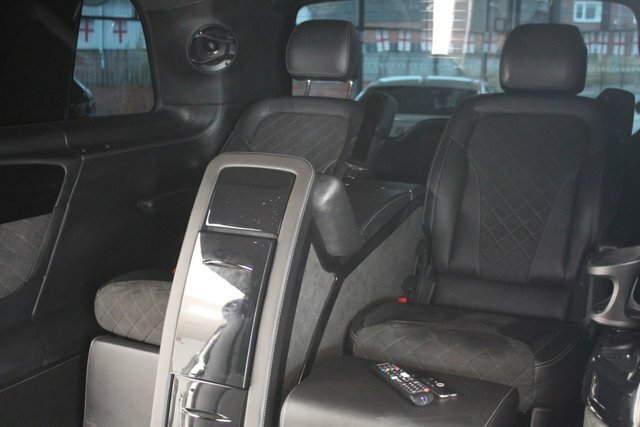 Mercedes-Benz V Class V 220 D Amg Silver #2