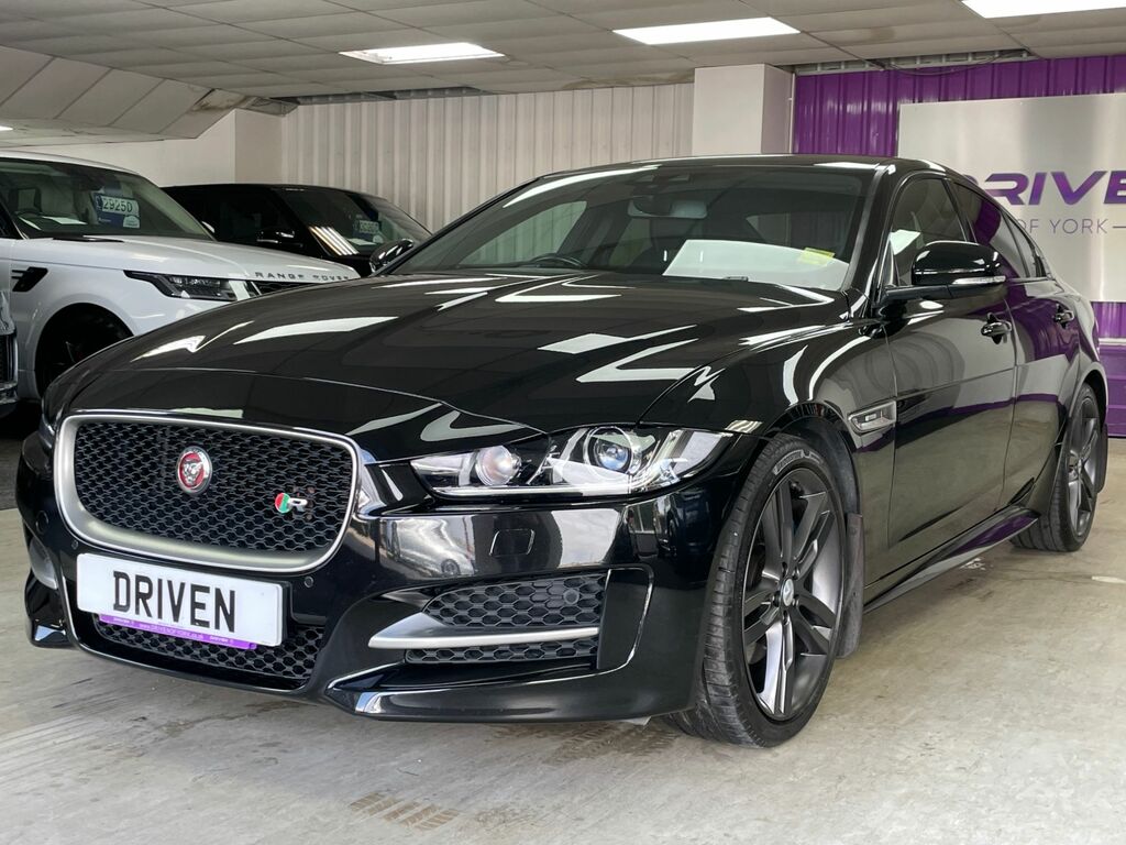 Jaguar XE Diesel Black #6