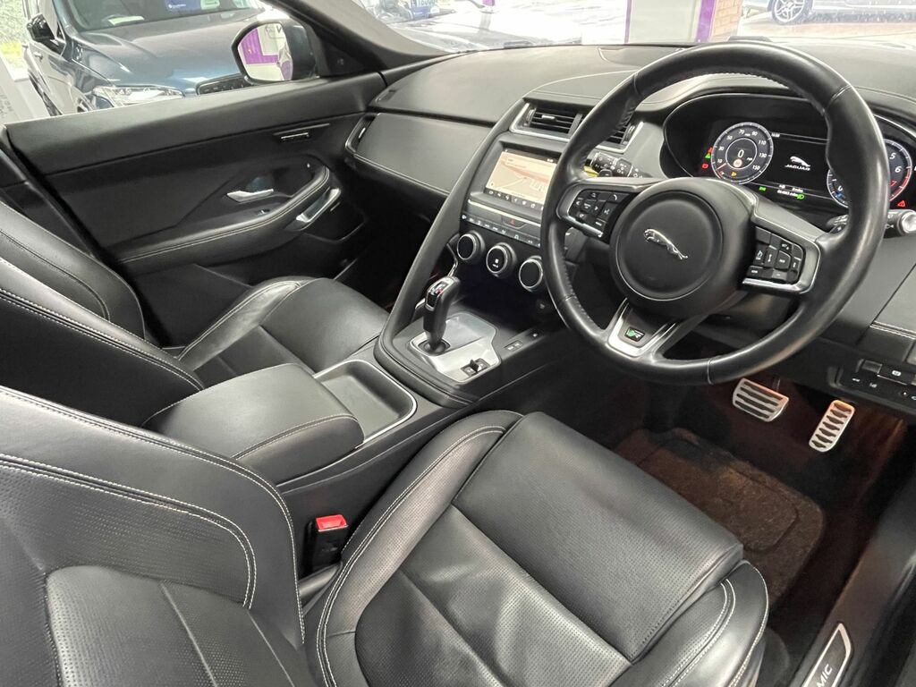 Jaguar E-Pace Red #18
