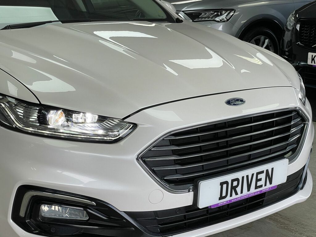 Ford Mondeo Hybrid White #3
