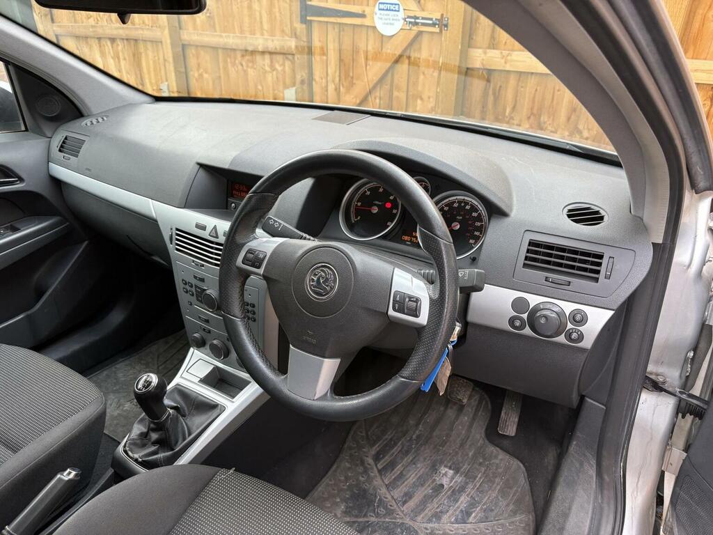 Vauxhall Astra Car Derived Van 1.3 Cdti 16V Sportive 200808 Silver #2