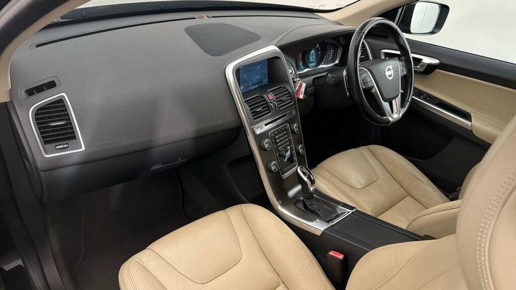 Volvo XC60 Suv 2.4 D5 Se Lux Nav Geartronic Awd Euro 5 2 Black #2